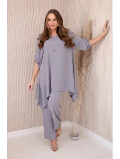 Súprava blúzka + nohavice s príveskom 27943 sivá - Koucla