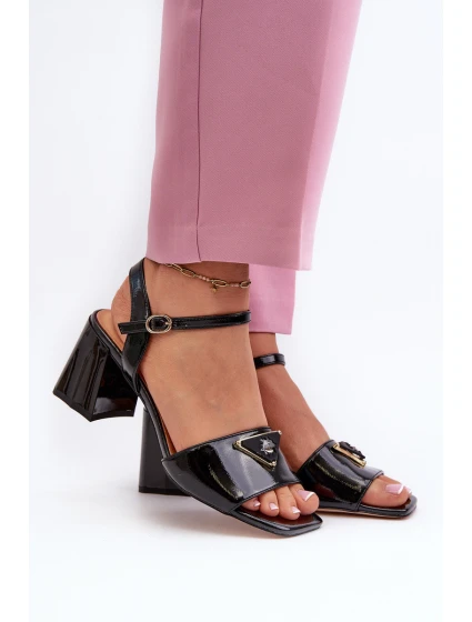 Elegantní Lakované Sandály Na Podpatku Černé D&A model 21659766 - S.Barski