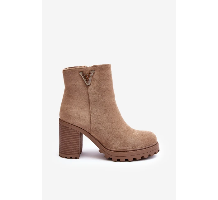 Damskie Zamszowe Botki Na Słupku Z Ozdobą Beżowe Strong