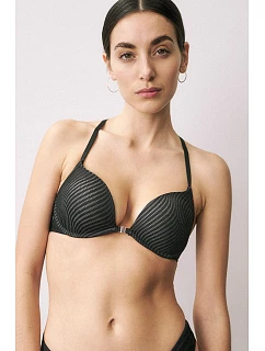 Model Push-up 229890 od značky Triumph