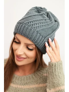 Dámská zimní čepice s vlnou grafitová