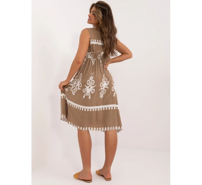 Šaty DHJ SK 12616.13 tmavo lila Šaty DHJ SK 12616.13 tmavo lila