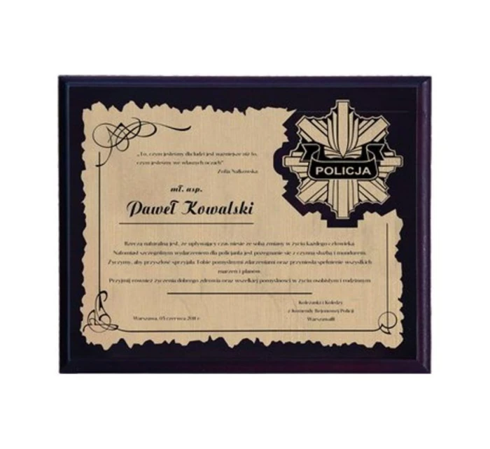 Plastový diplom s laminátovým gravírovaním Plastový diplom s laminátovým gravírovaním