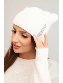 Dámská zimní čepice vlněná s krystaly model 21750390 ecru - K-Fashion