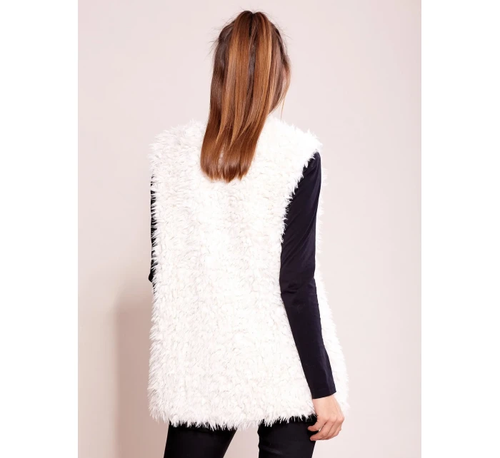 Vesta AT KZ model 17899656 bílá - FPrice