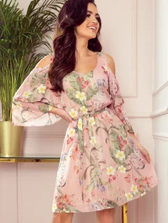 Vzdušné dámské šaty v růžové barvě s květinovým vzorem a dekoltem model 8259060 - numoco