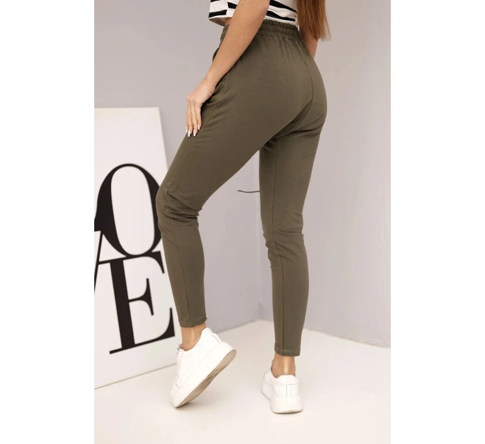 Dámské bavlněné cargo kalhoty s kapsami a řetízkem béžové