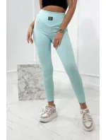 Pruhované mätové legíny