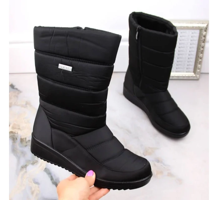 Snežnice vysoké Novinky W EVE436A black Snežnice vysoké Novinky W EVE436A black