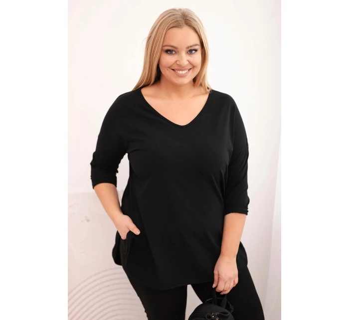 Dámska bavlnená blúzka v nadmernej veľkosti s véčkovým výstrihom a zvlnenými rukávmi čierna