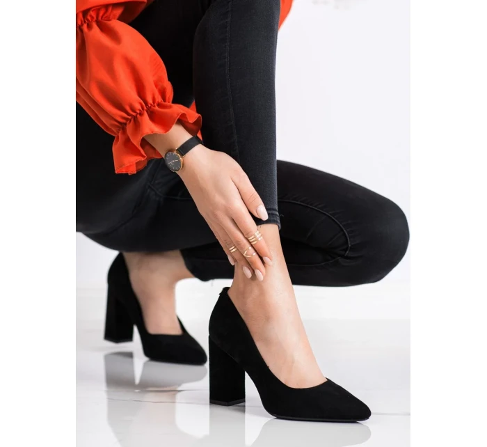 Klasické lodičky dámské černé na širokém podpatku Klasické lodičky dámské černé na širokém podpatku