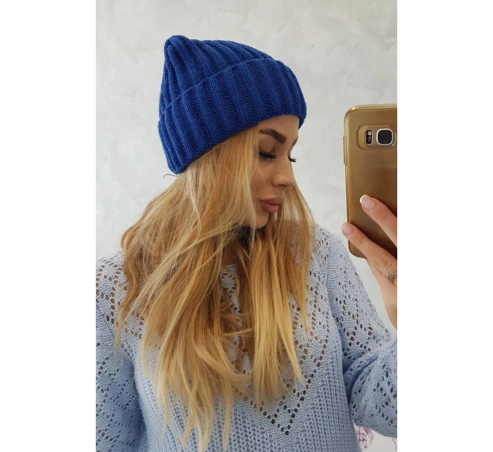 Magda chrpová čepice s lemem model 18751329 - K-Fashion Magda chrpová čepice s lemem model 18751329 - K-Fashion