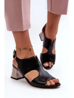 Dámské kožené sandály na podpatku model 21660007 černé - Maciejka