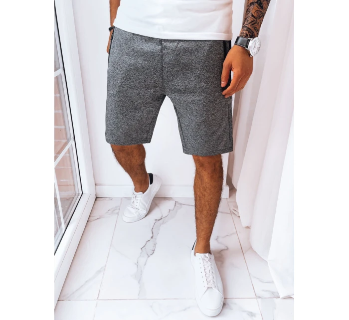 Pánské tmavě šedé teplákové šortky Dstreet model 21968893 - FashionStreet Pánské tmavě šedé teplákové šortky Dstreet model 21968893 - FashionStreet