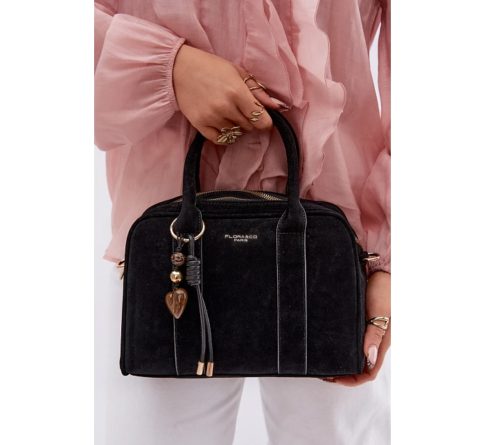 Eko semišová kabelka s přívěskem Černá model 22111552 - Flora&Co
