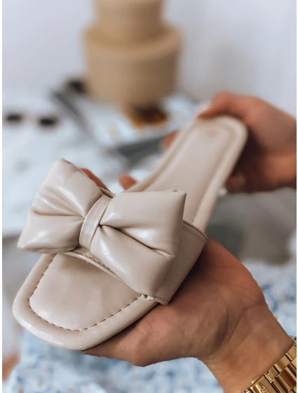 Dámské žabky beige Dstreet model 21964584 - FashionStreet