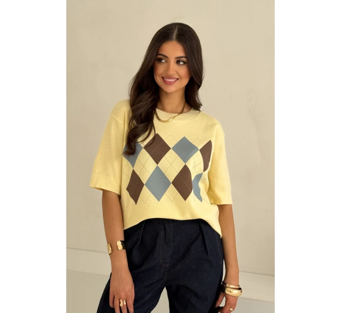 SVETER S KOSOŠTVORCOVÝM ROZKROKOM