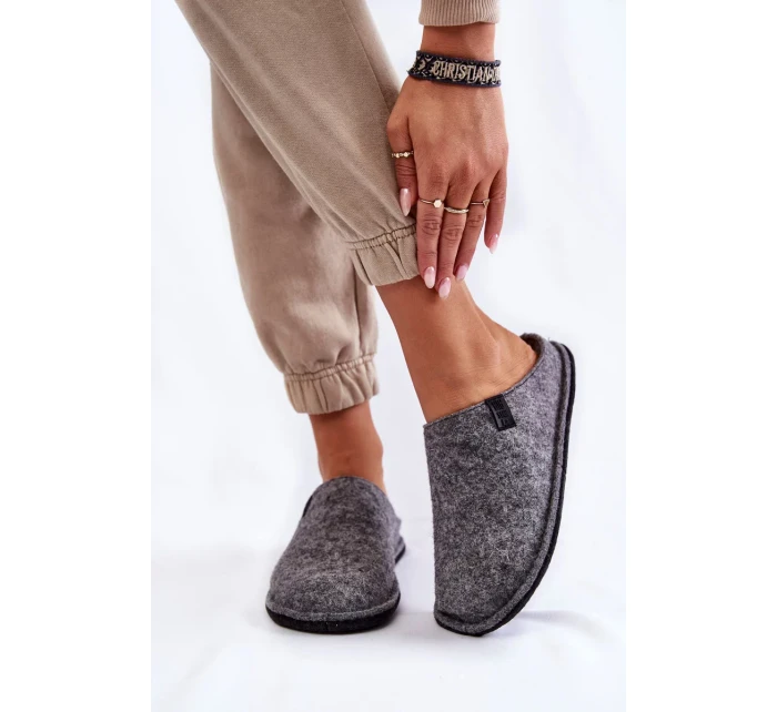 Klasické dámské pantofle Big Star KK276014 Šedé Klasické dámské pantofle Big Star KK276014 Šedé