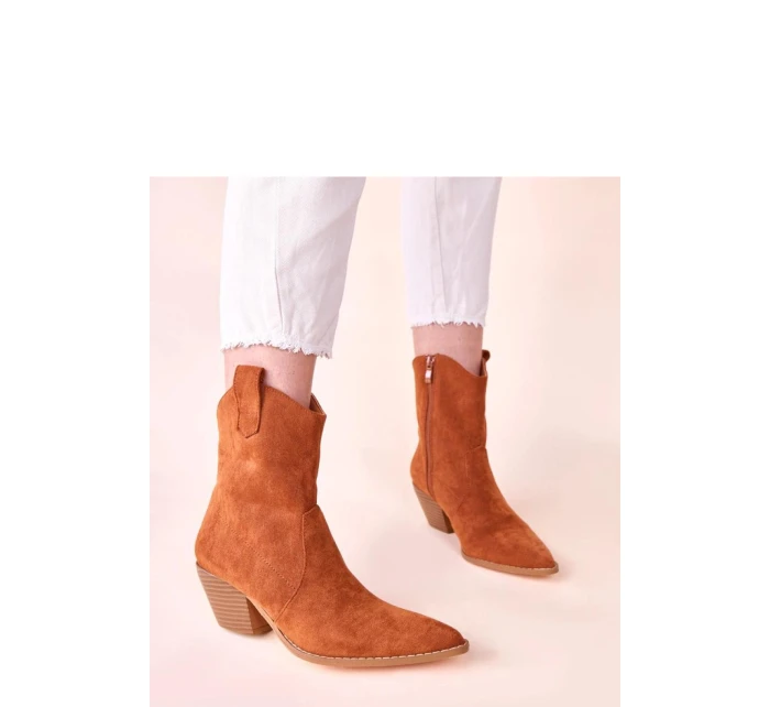 Topánky na podpätku model 221021 Solea