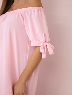 Šaty viazané na rukávoch svetlo púdrovo ružové