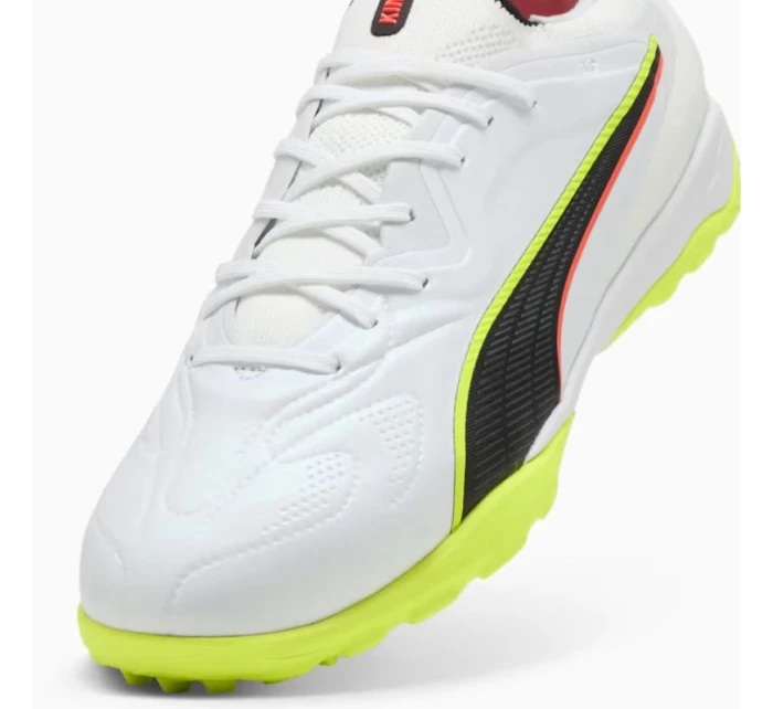 Boty  20 Pro model 21816030 - Puma