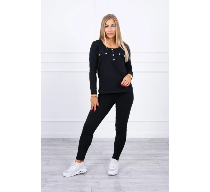 Sada s knoflíkovým výstřihem černé barvy Sada s knoflíkovým výstřihem černé barvy
