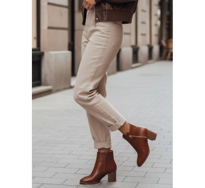 Dámské velbloudí kozačky na podpatku Dstreet model 21994980 - FashionStreet Dámské velbloudí kozačky na podpatku Dstreet model 21994980 - FashionStreet