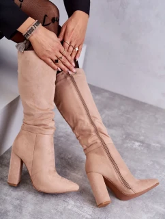 Klasické semišové boty na podpatku Tmavě béžová Tressa