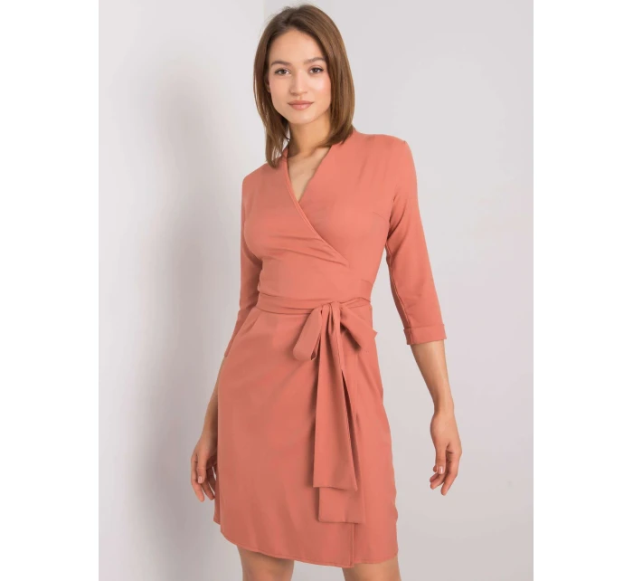 Šaty LK SK model 15410846 tmavě oranžová - FPrice Šaty LK SK model 15410846 tmavě oranžová - FPrice