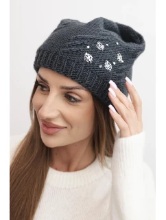 Dámska zimná čiapka z vlny s ozdobnými aplikáciami K468 graphite