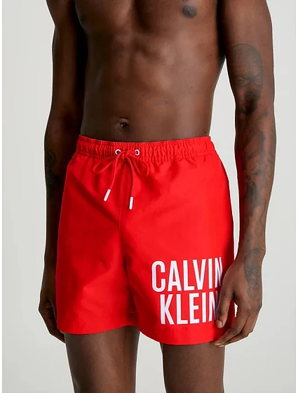 Pánské střední plavecké šortky se stahovací šňůrkou  červená  model 21308294 - Calvin Klein