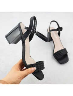 Dámské černé sandály na jehlovém podpatku model 21904909 - VINCEZA