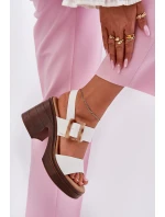 Sandały Damskie Na Masywnym Obcasie I Platformie Vinceza 17387 Białe