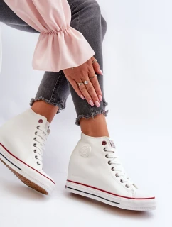 Dámské tenisky na podpatku model 21652944 bílé - Cross Jeans