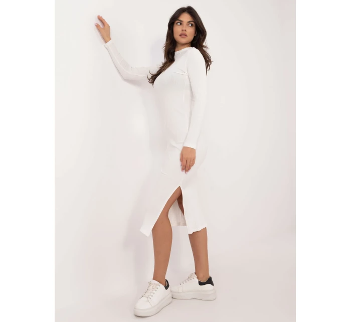 Šaty RV SK 10011.43 ecru Šaty RV SK 10011.43 ecru