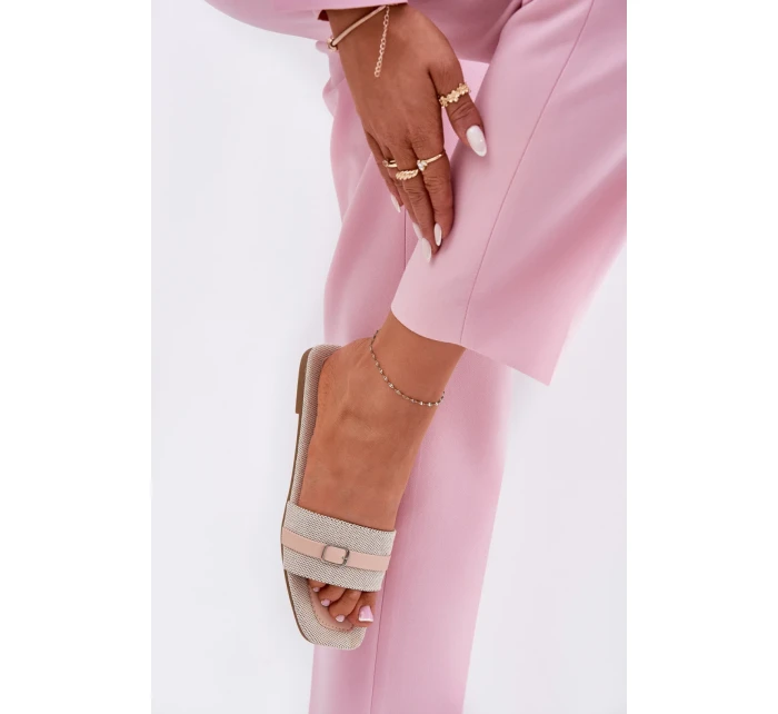 Papuče model 211699 Krok vo veľkom štýle Papuče model 211699 Krok vo veľkom štýle