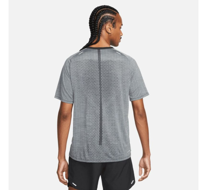 Pánske tričko Dri-FIT ADV TechKnit Ultra M DM4753-010 - Nike