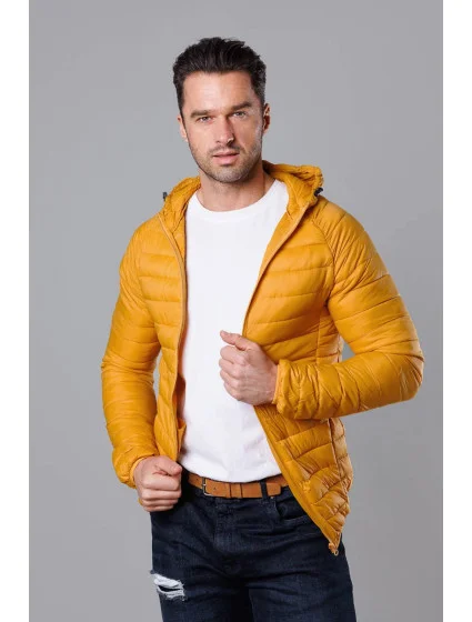 Pánska prešívaná bunda vo farbe kurkumy s kapucňou (HM112-10) Pánska prešívaná bunda vo farbe kurkumy s kapucňou (HM112-10)