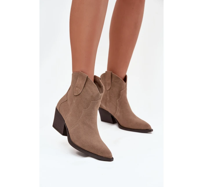 Nazouvací dámské kovbojky z přírodního semiše béžové model 21713721 - Boto Nazouvací dámské kovbojky z přírodního semiše béžové model 21713721 - Boto