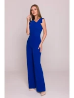 model 21154701 Elegantní overal s asymetrickým výstřihem královská modř - STYLOVE