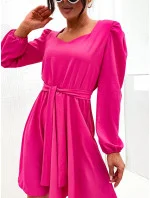 Elegantné šaty s rozšíreným spodným dielom vo fuchsiovej farbe (8249)