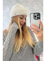 Tenká čepice Oliwia model 18750361 ecru - K-Fashion