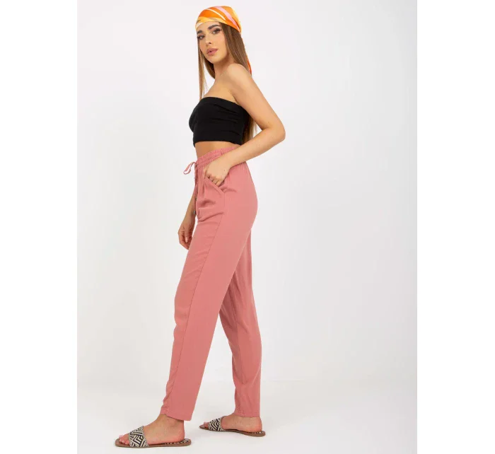 Kalhoty model 17462241 tmavě růžové - FPrice Kalhoty model 17462241 tmavě růžové - FPrice