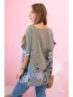 Dámská bavlněná košile s model 22020959 a květinami khaki - K-Fashion