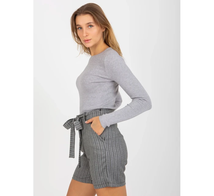 Dámske šortky LK SN 506942 4.29 šedé čierne