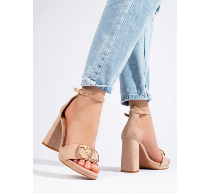 Moderné sandále dámske hnedé na širokom podpätku Moderné sandále dámske hnedé na širokom podpätku