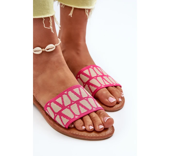 Dámské sandály na ploché podrážce od model 21657424 - Boto Dámské sandály na ploché podrážce od model 21657424 - Boto