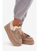 Dámské sněhule na platformě s kožíškem a třásněmi béžové model 21744639 - Boto Dámské sněhule na platformě s kožíškem a třásněmi béžové model 21744639 - Boto