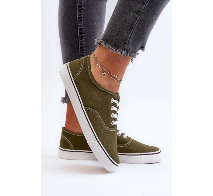 Dámské klasické tmavě zelené tenisky model 21654389 - Boto