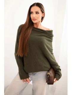 Dámsky asymetrický netopierí sveter z viskózy v khaki farbe